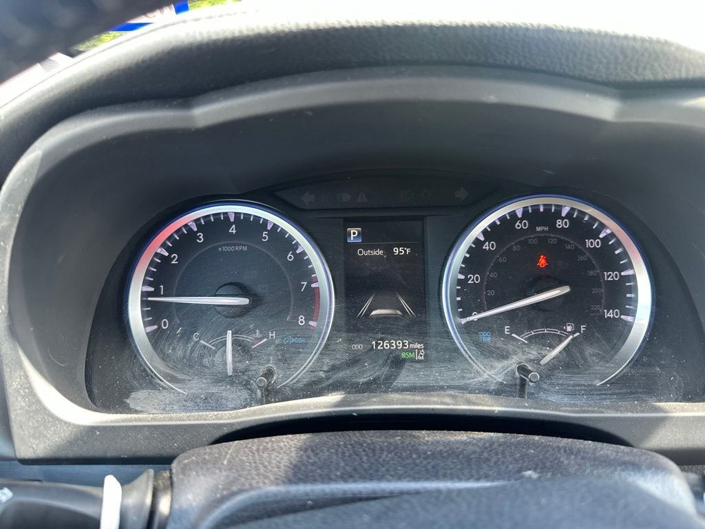 Used 2018 Black Toyota XLE image 3