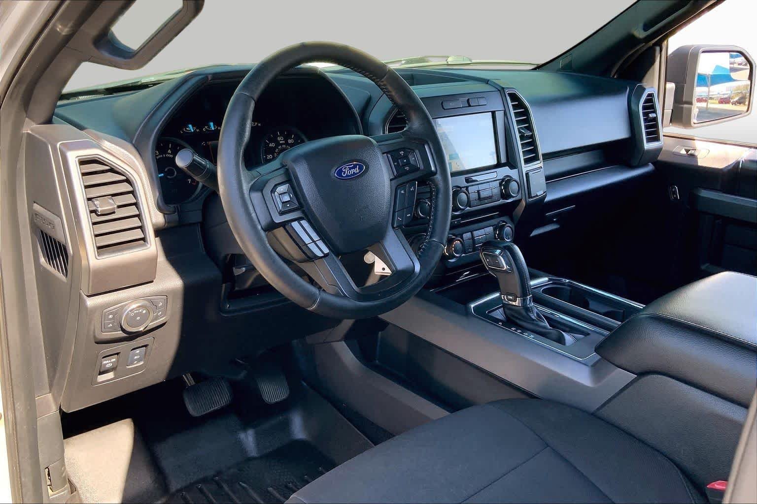 Used 2018 Ingot Silver Metallic Ford XLT image 18
