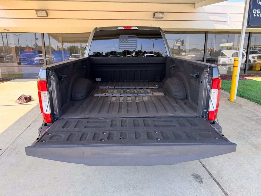 Used 2017 Gray Ford Lariat image 31
