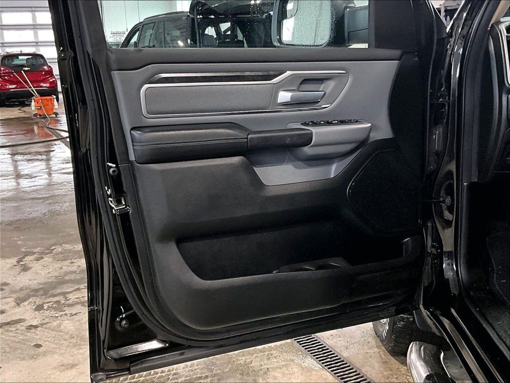 Used 2019 Black Ram Big Horn/Lone Star image 9