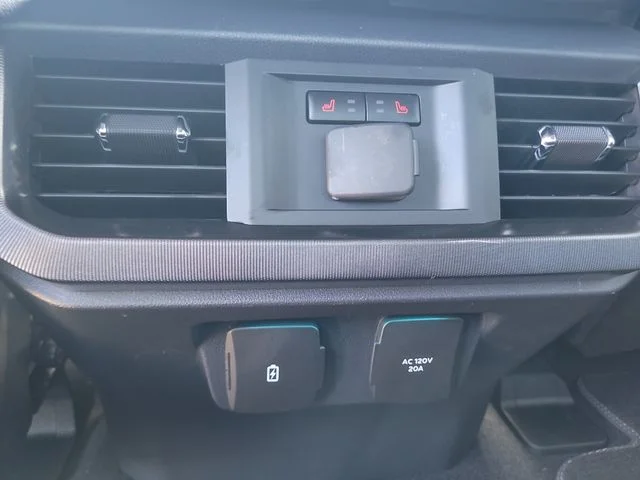 New 2026 Avalanche Ford Platinum image 16