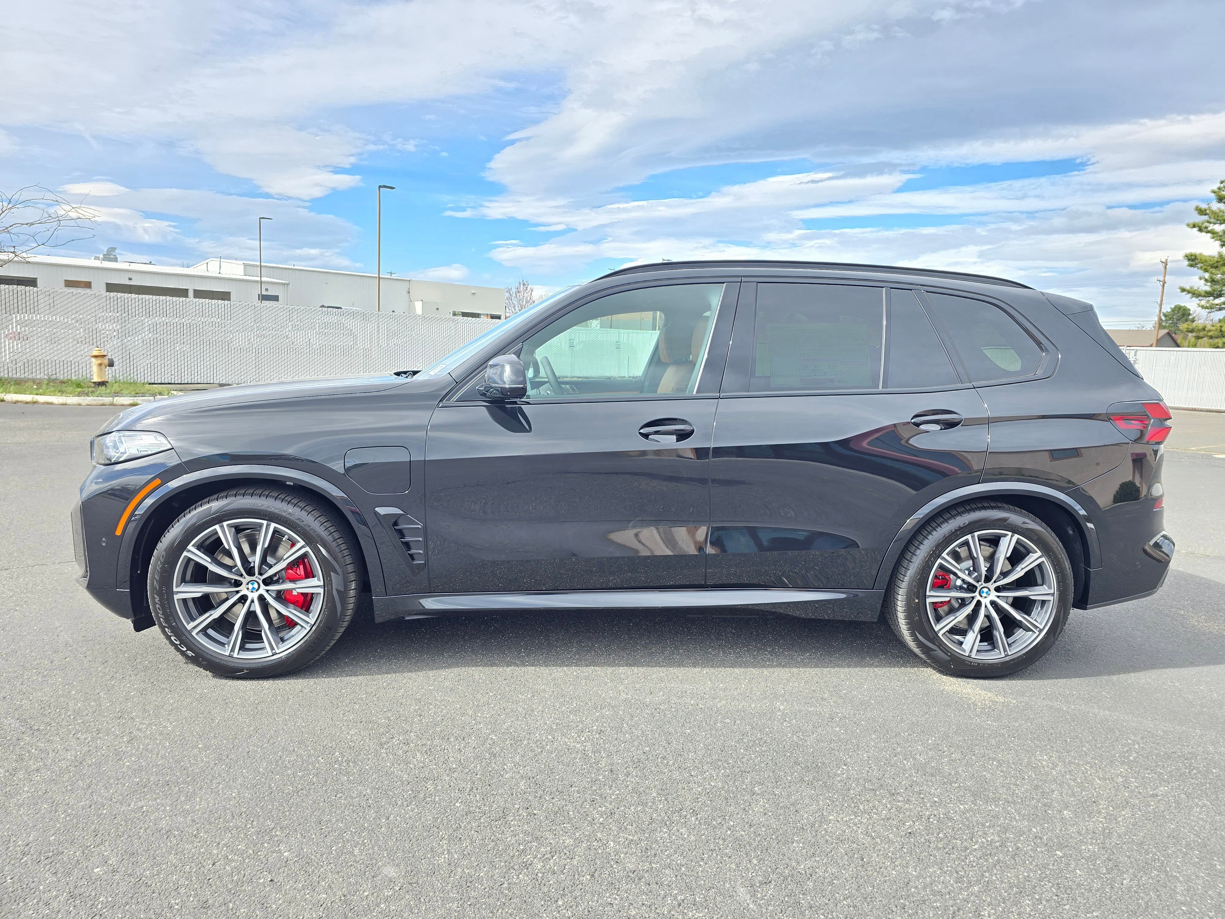 2026 BMW X5 50e - Photo 35