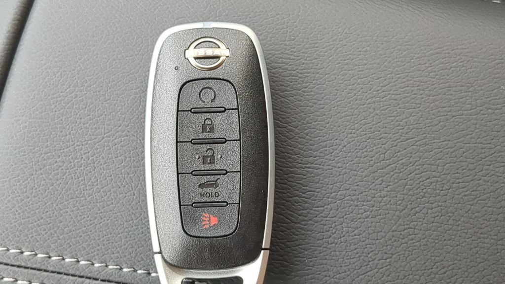 New 2026 Everest White Pearl TriCoat Nissan Platinum image 29