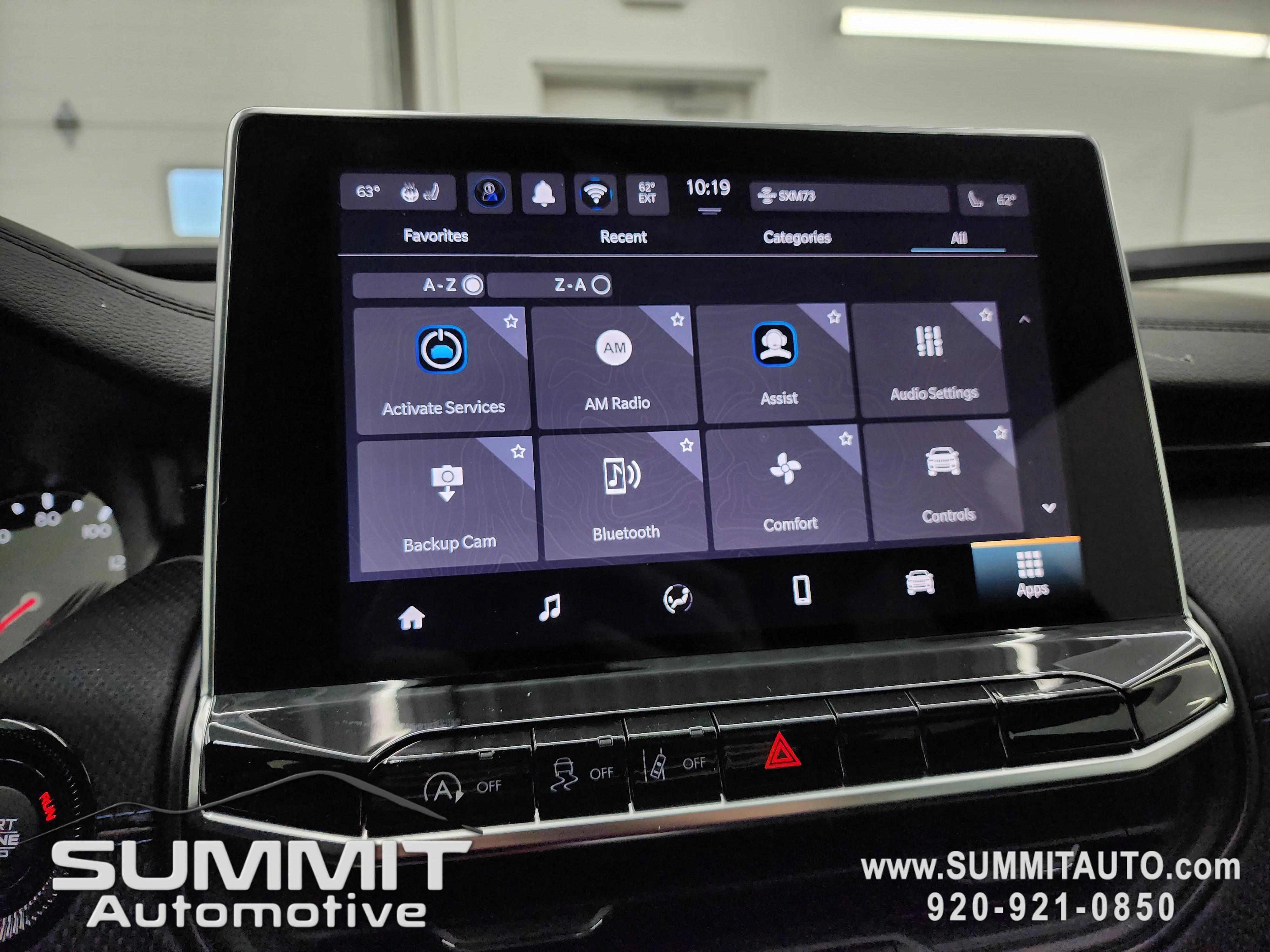New 2026 Diamond Black Crystal Pearlcoat Jeep Latitude image 52
