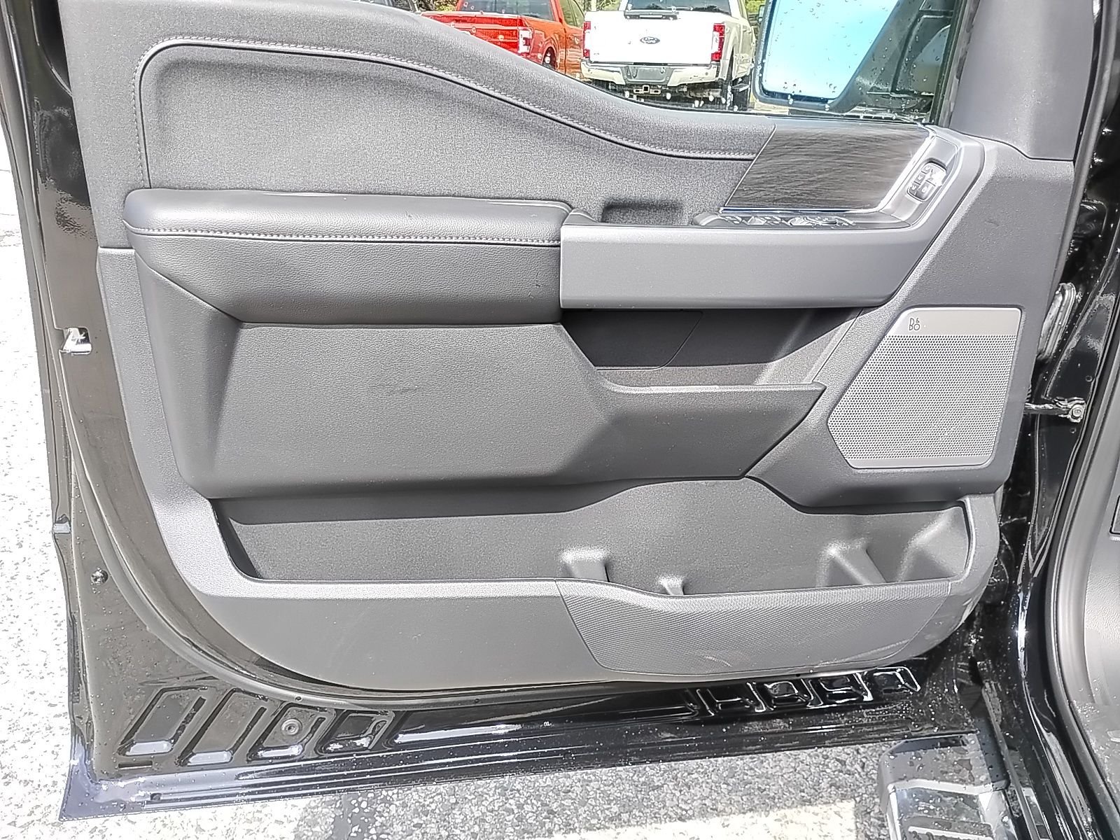 New 2026 Agate Black Metallic Ford Lariat® image 17