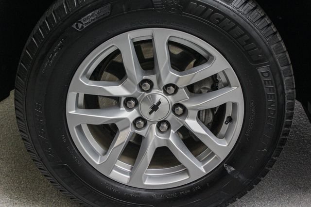 Used 2019 Shadow Gray Metallic Chevrolet RST image 13