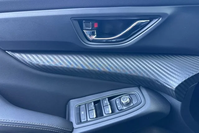 New 2026 CRYSTAL BLACK SILICA Subaru Premium 7-Passenger image 8