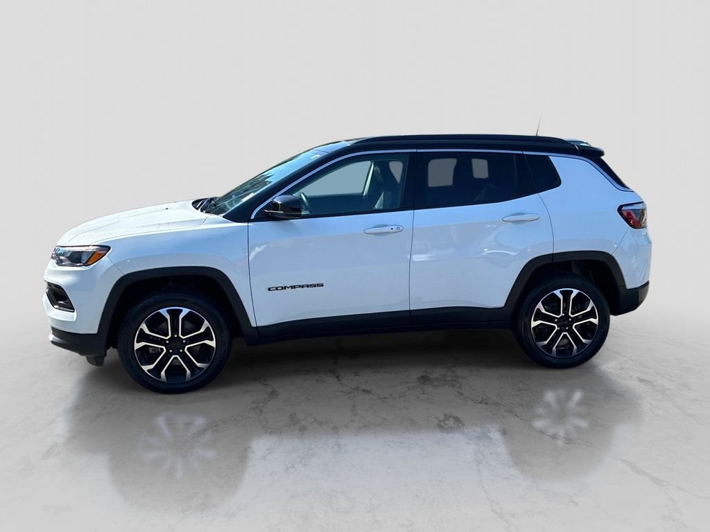 Used 2022 White Jeep Limited image 4
