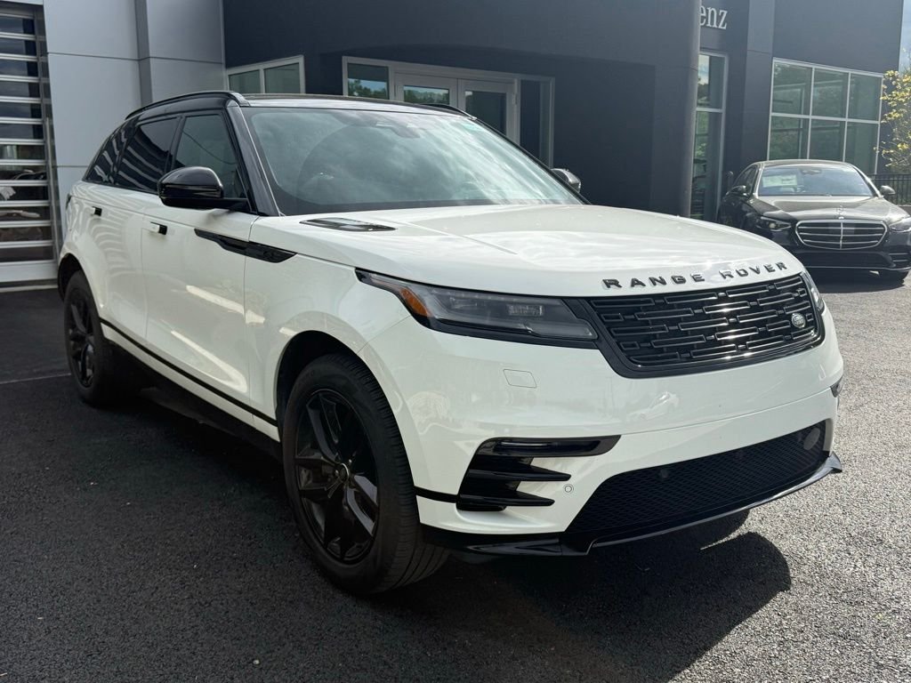 2024 Land Rover Range Rover Velar P250 Dynamic SE's photo