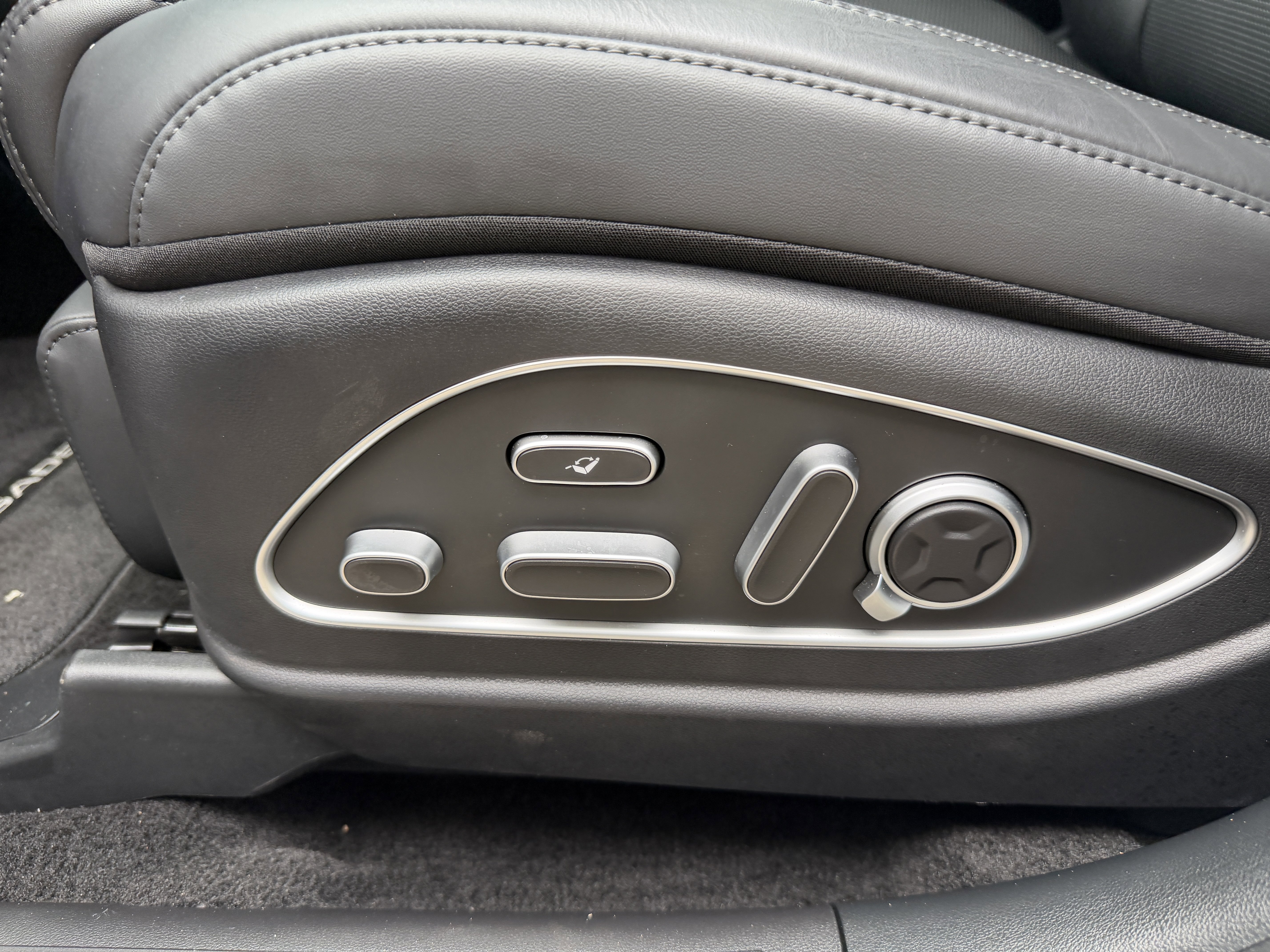 2026 Hyundai Palisade Calligraphy - Photo 33