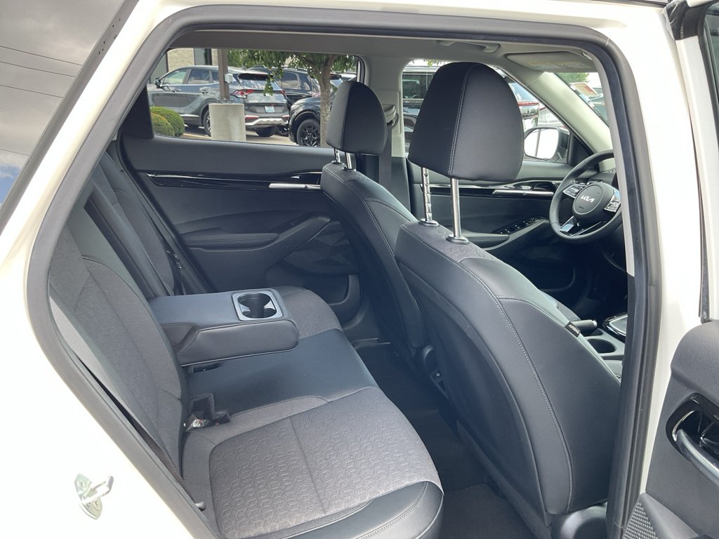 Certified Used 2024 Clear White/Black Roof Kia S image 14