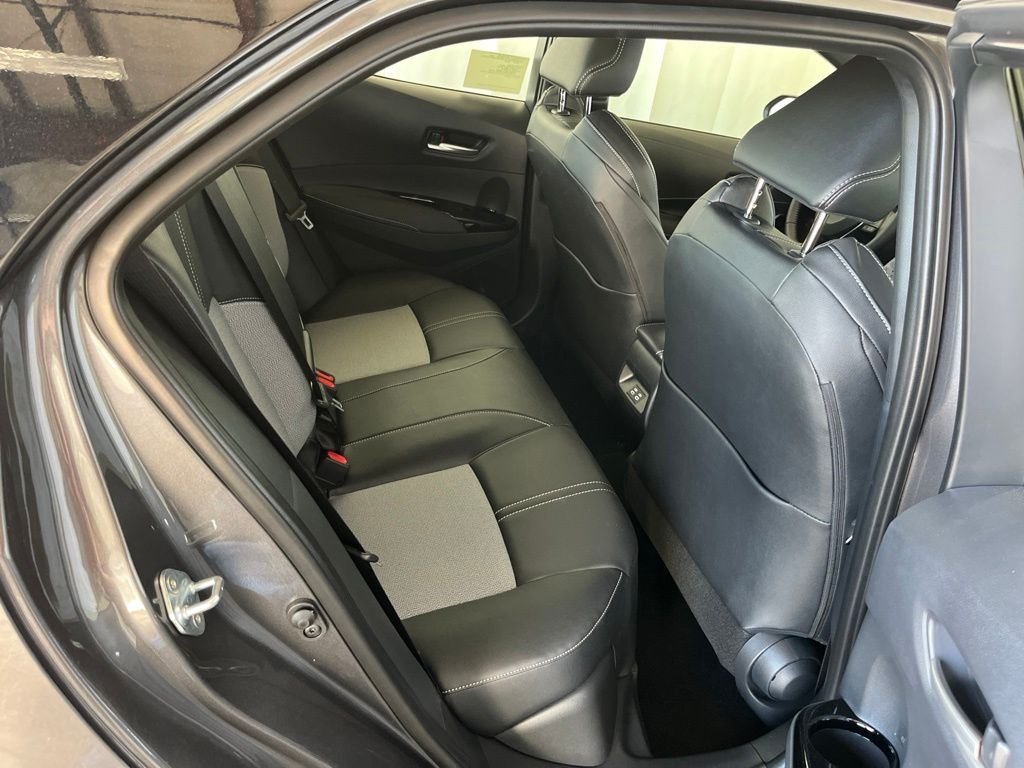 New 2026 Magnetic Gray Metallic with Midnight Black Metallic roof Toyota XSE image 21