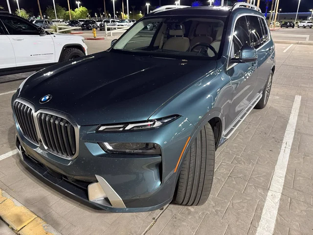 2023 BMW X7 xDrive40i