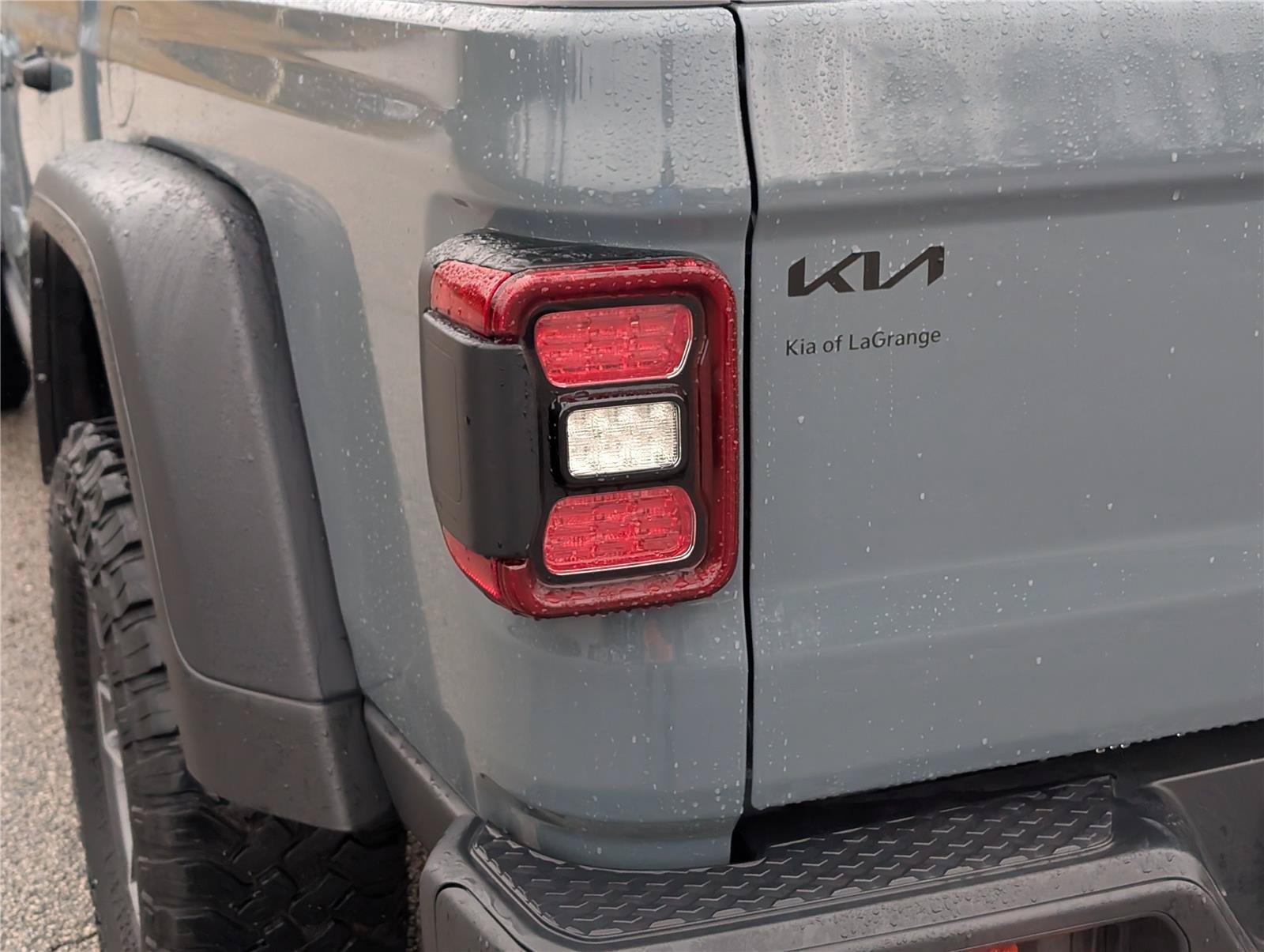 2024 Jeep Gladiator Mojave - Photo 9