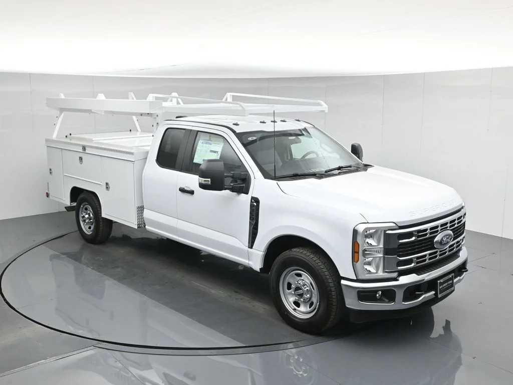 New 2026 White Ford XL image 47