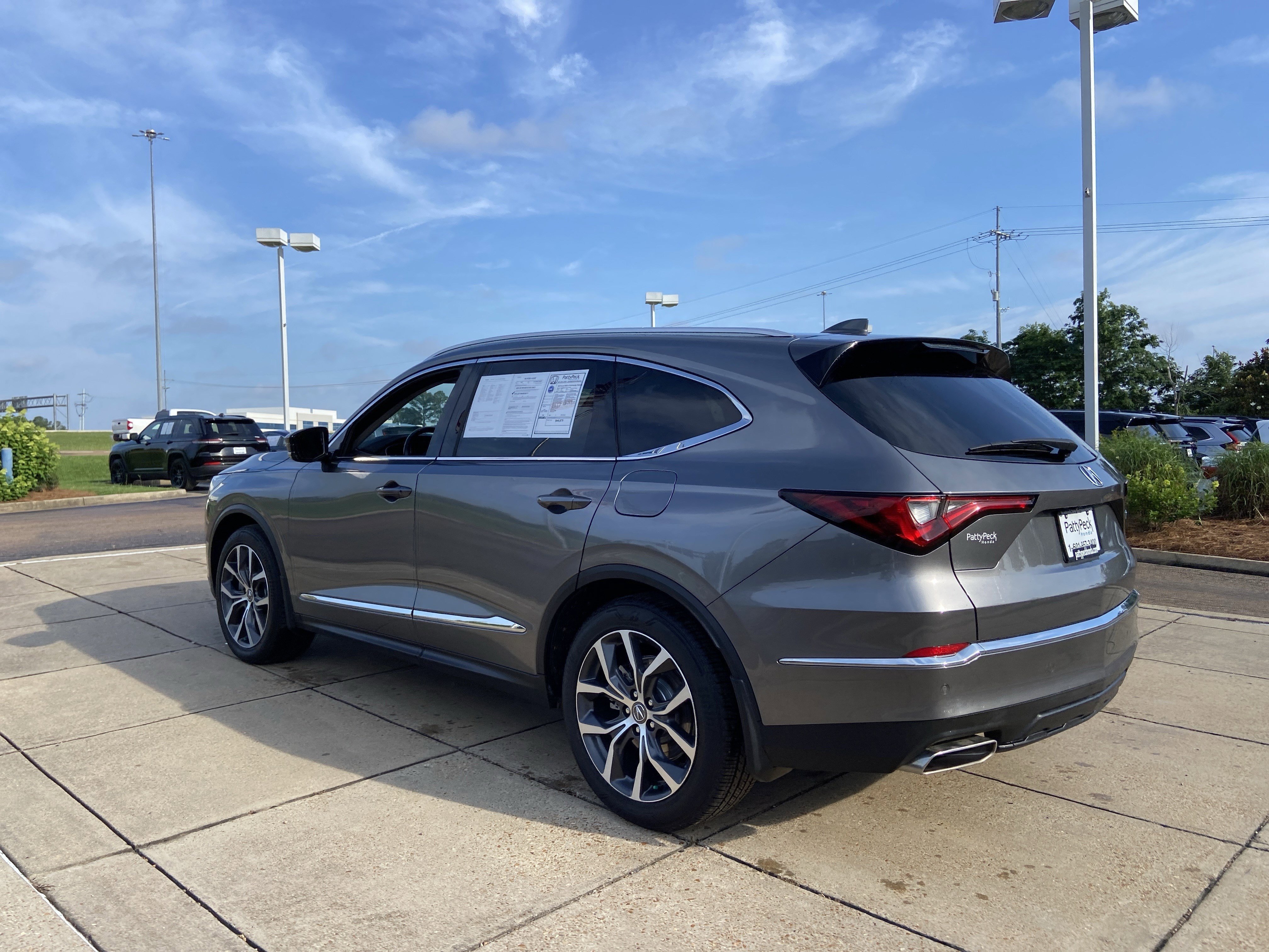 Used 2023 Liquid Carbon Metallic Acura w/Technology Package image 8