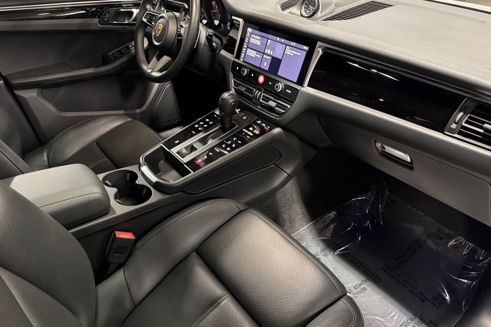 Used 2022 White Porsche AWD image 15