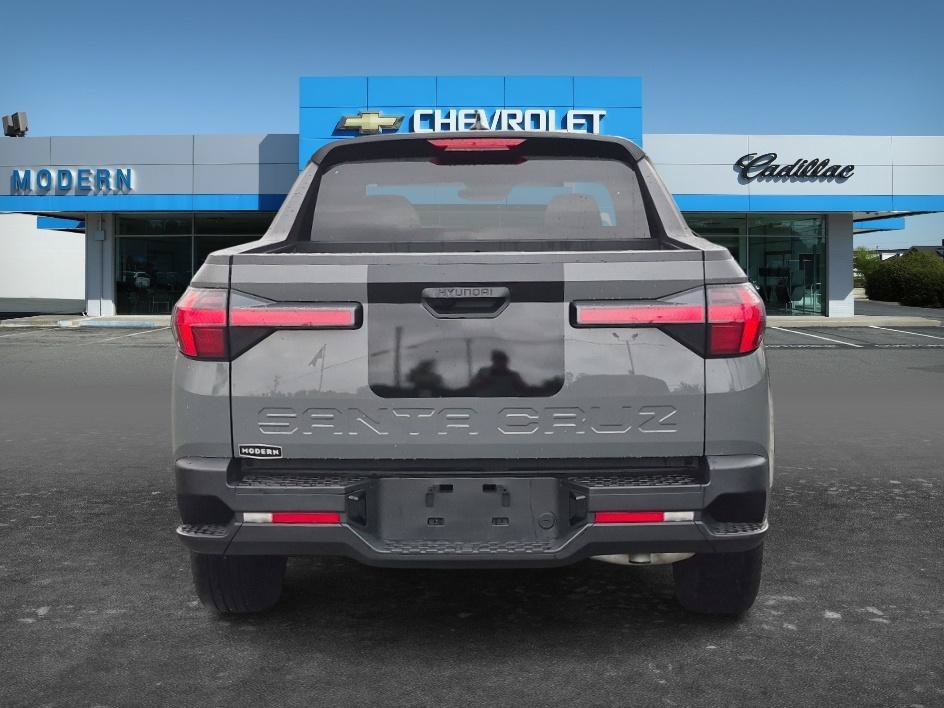 Used 2024 Hampton Gray Hyundai SEL image 4