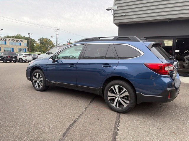 Used 2019 Abyss Blue Pearl Subaru Limited image 6