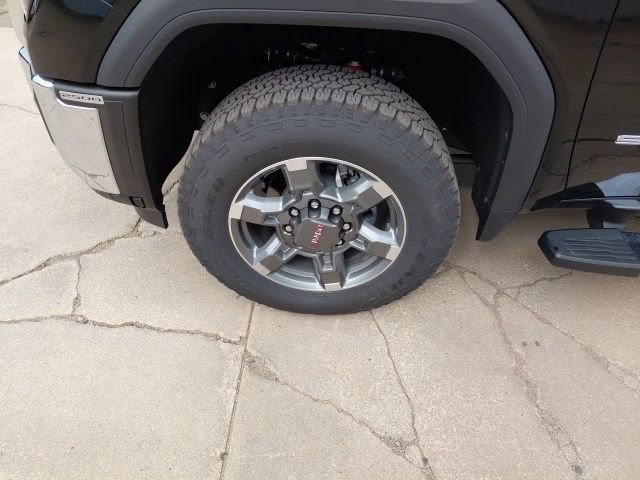 New 2025 Onyx Black GMC SLT image 40