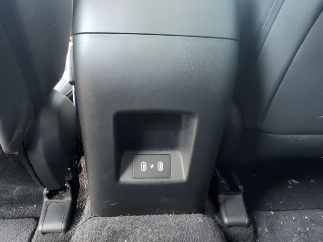 Used 2026 White Pearl Hyundai SE image 25