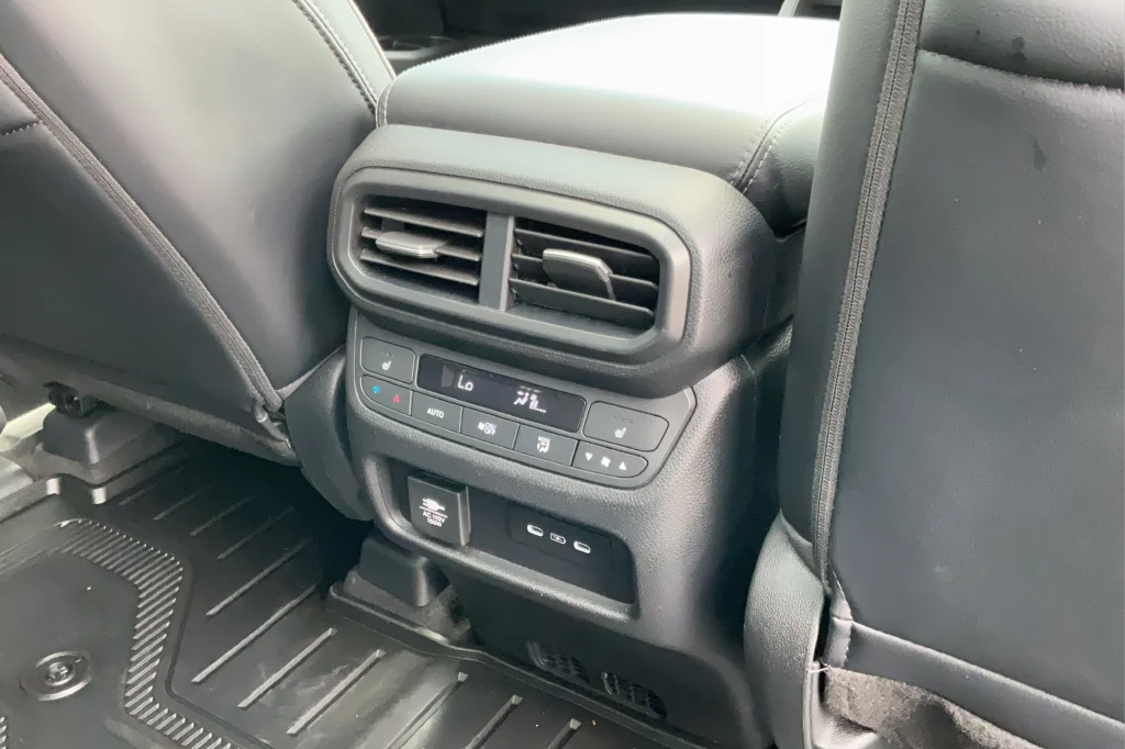 2024 Honda Pilot Elite - Photo 21