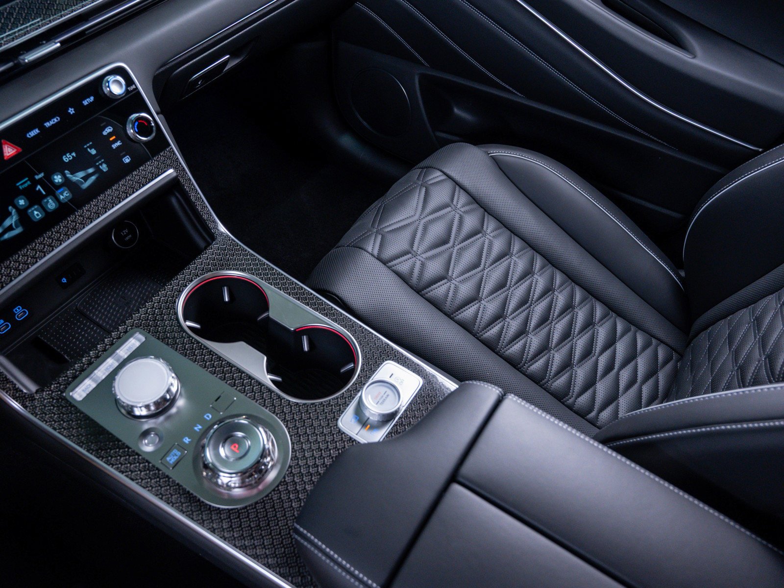 2026 GENESIS GV80 Coupe E-SC - Photo 25