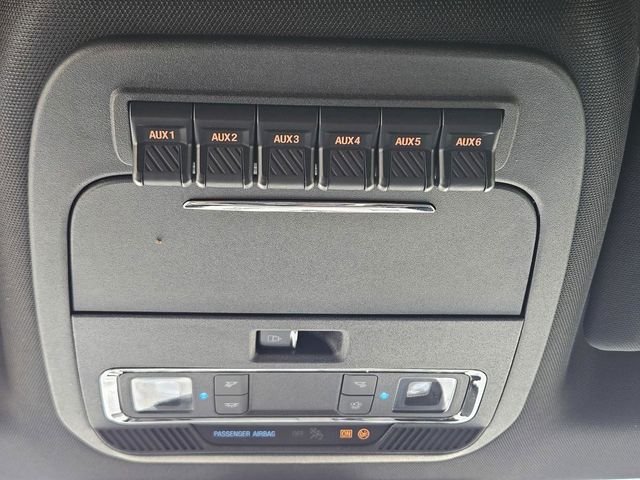 Used 2025 Black Ford Platinum image 11