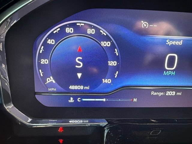 Used 2025 Summit White Chevrolet LTZ image 12