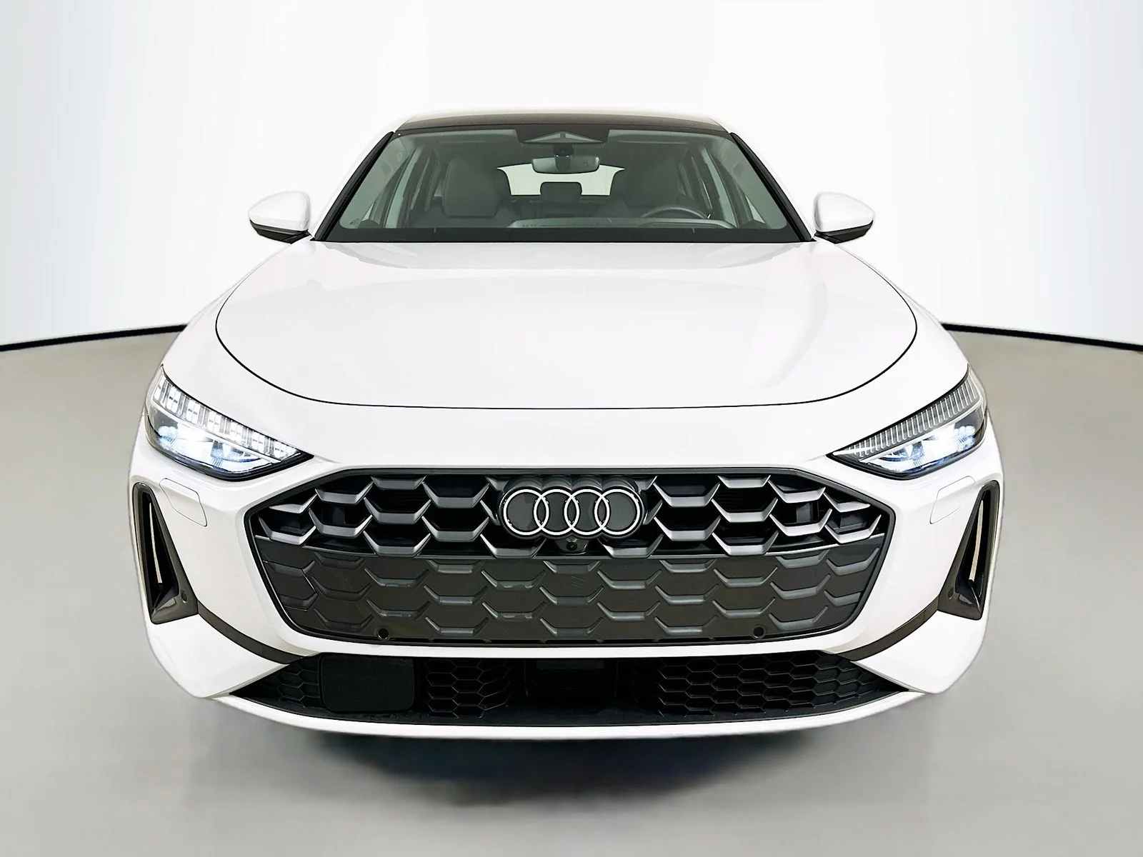 Used 2025 White Audi  image 2