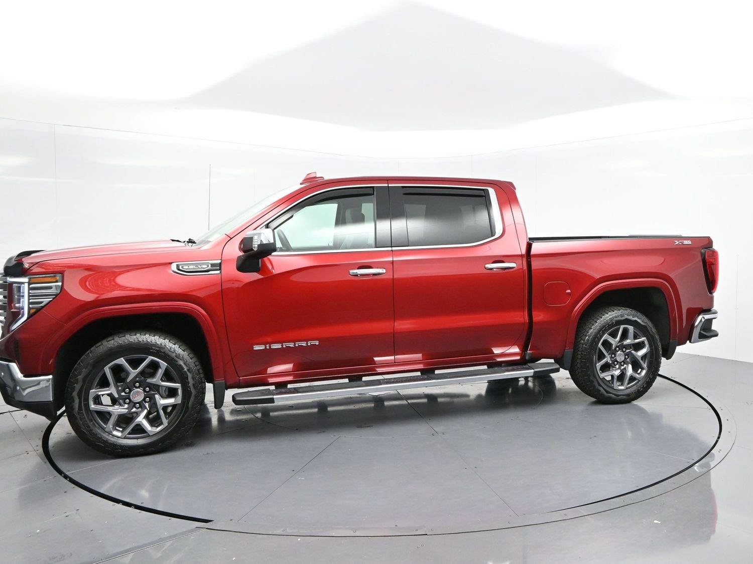 Used 2026 Volcanic Red Tintcoat GMC SLT image 4
