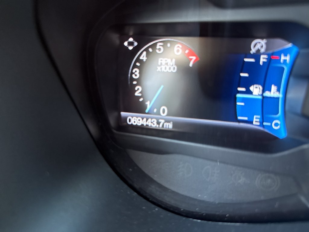Used 2019 Blue Ford Lariat image 19