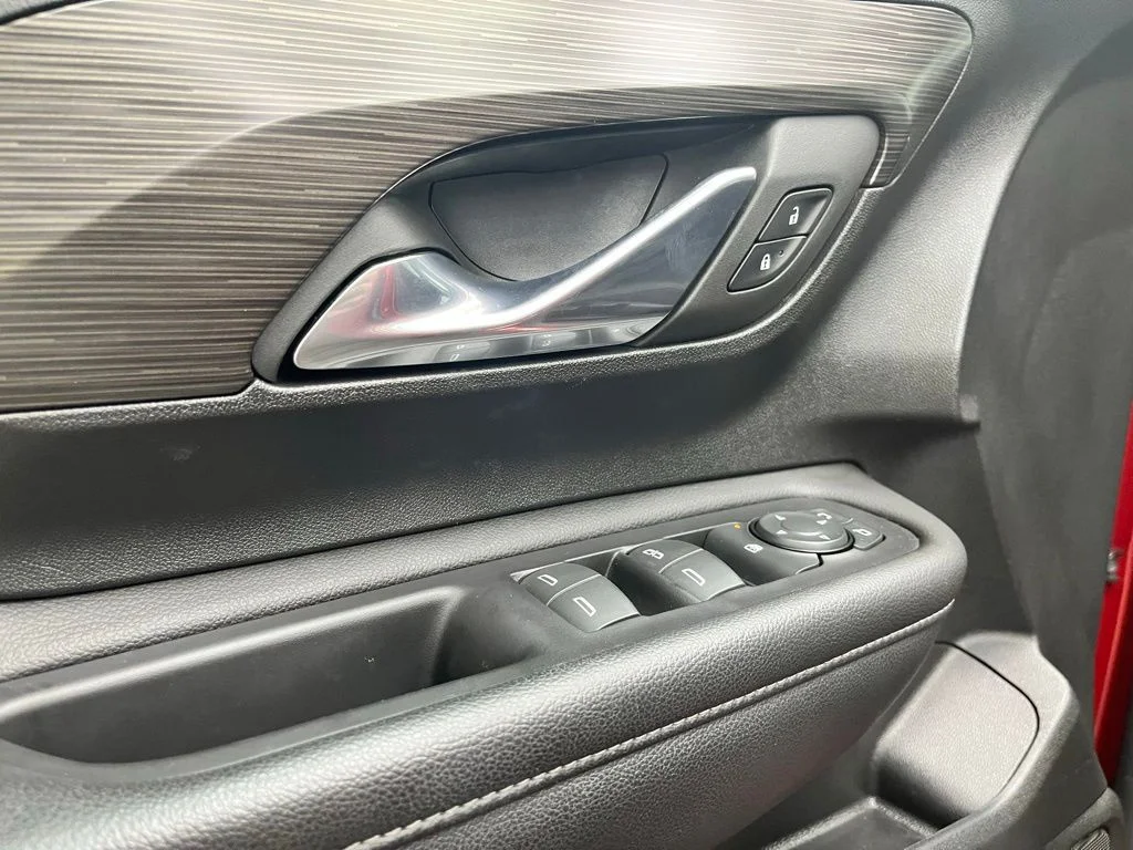 Used 2023 Red GMC SLE image 17