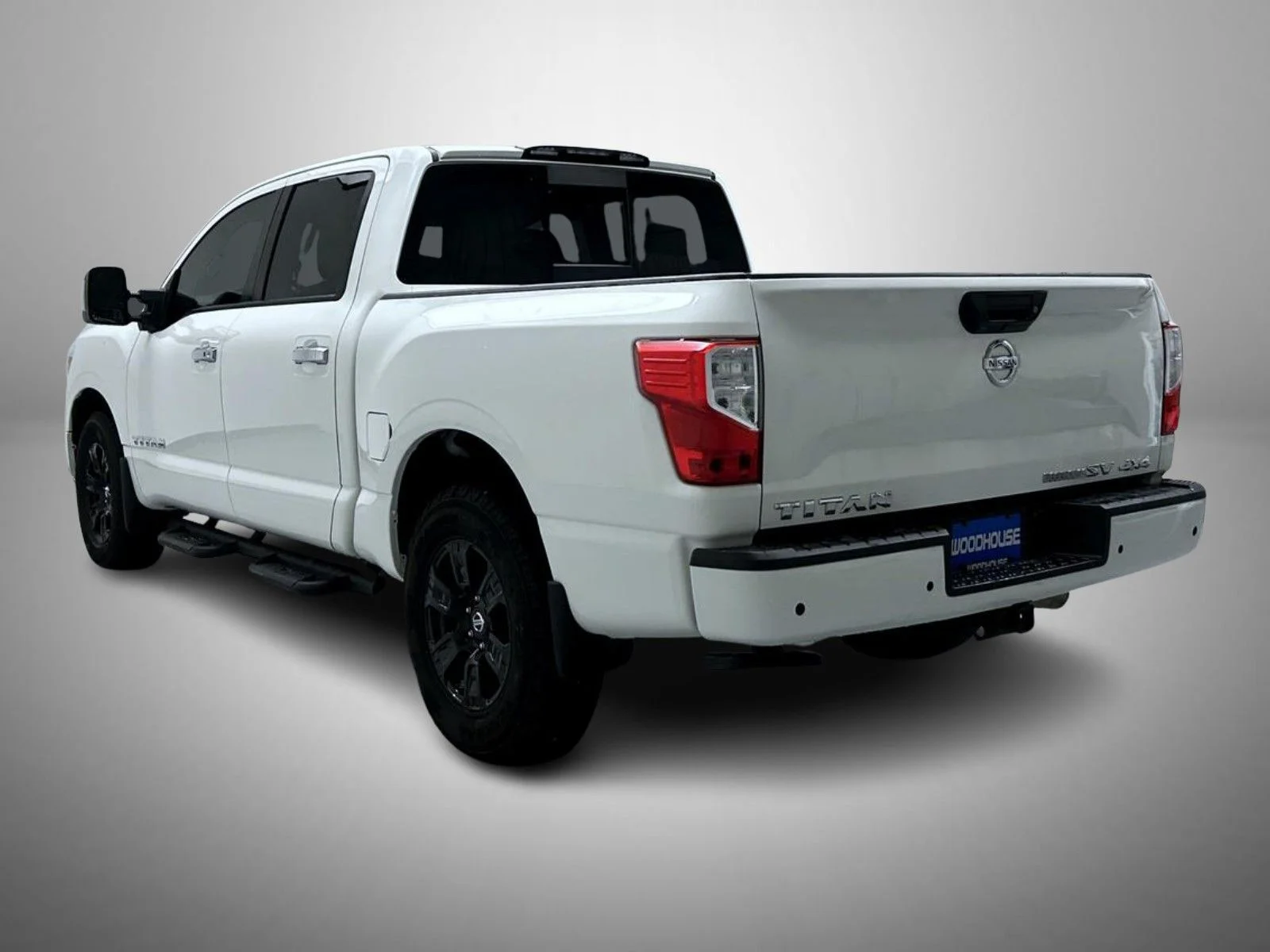 Used 2021 White Nissan SV image 7