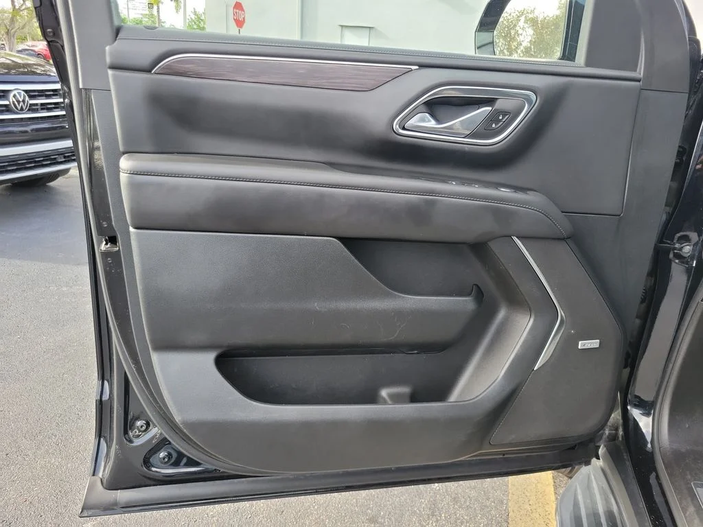 Used 2024 Black Chevrolet LT image 8
