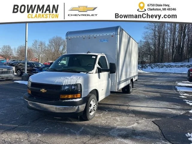 2025 Chevrolet Express 3500 177" WB's photo