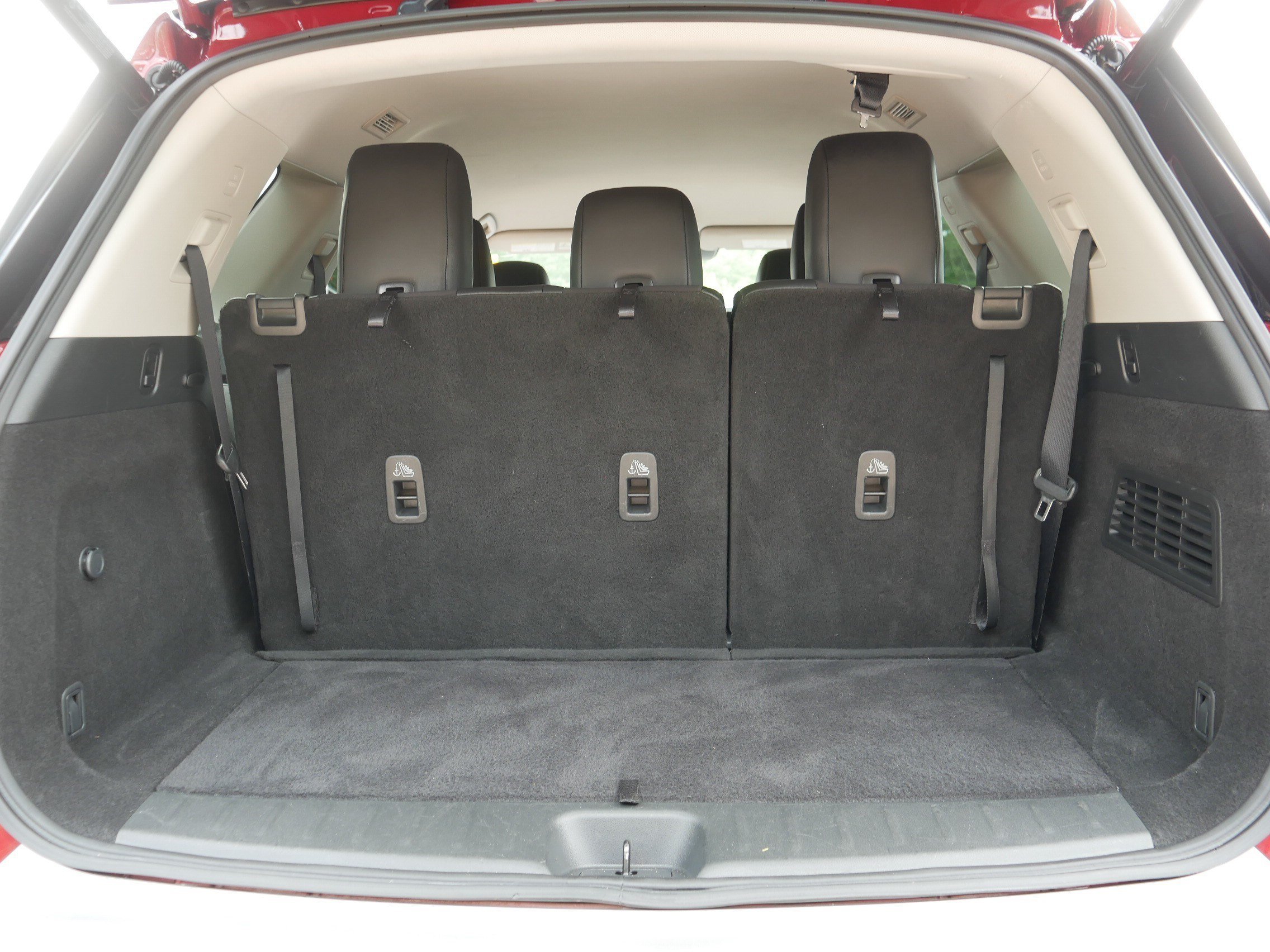 Certified Used 2024 Scarlet Ember Nissan SL image 18