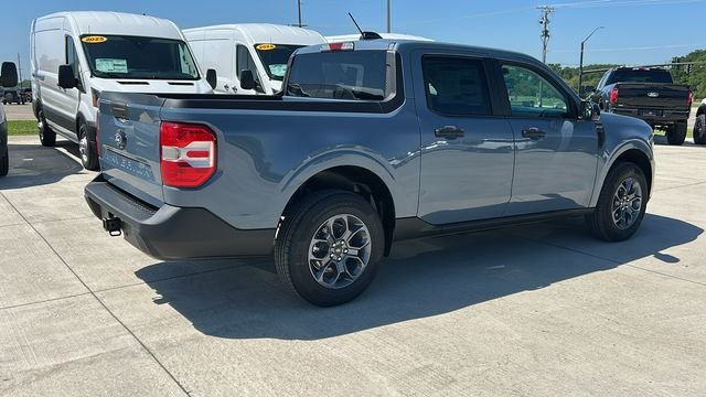 2025 Ford Maverick XLT - Photo 3