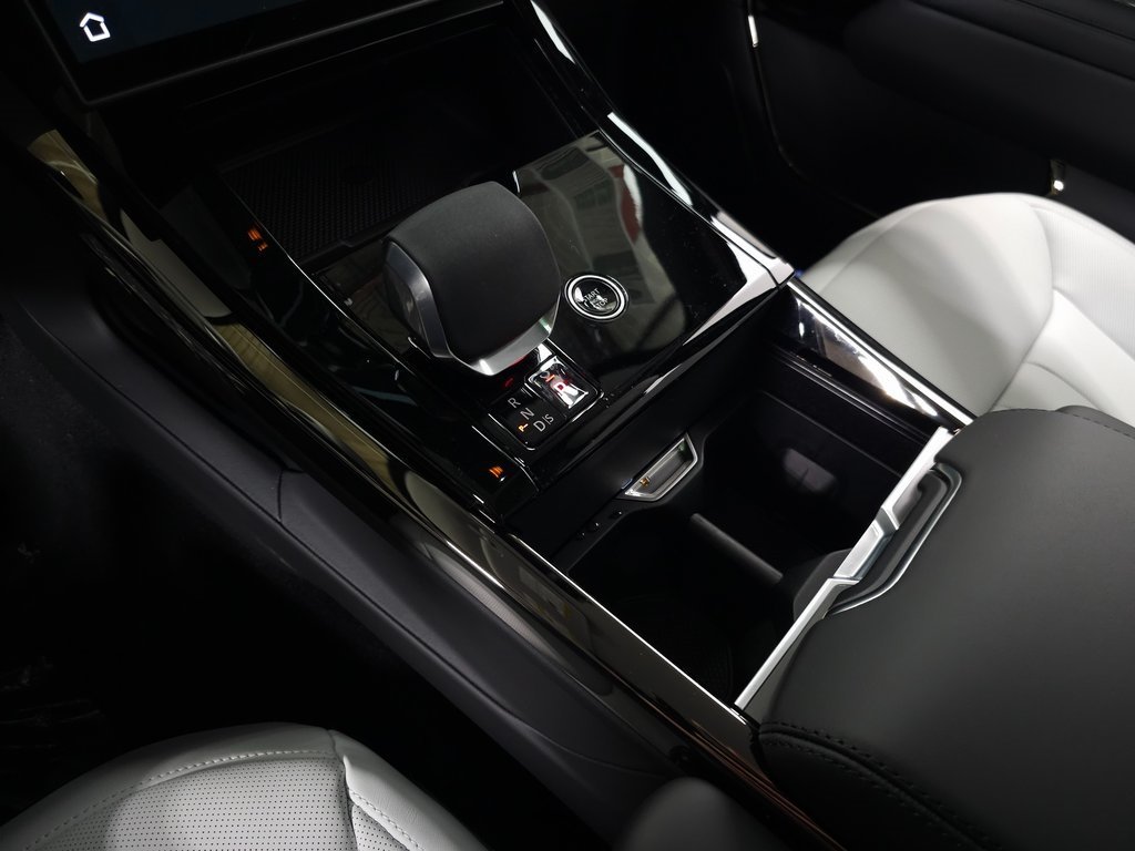 2025 LAND ROVER RANGE ROVER SPORT - Image 30