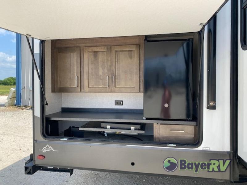 2023 Forest River Flagstaff Lite Weight Trailers photo 2