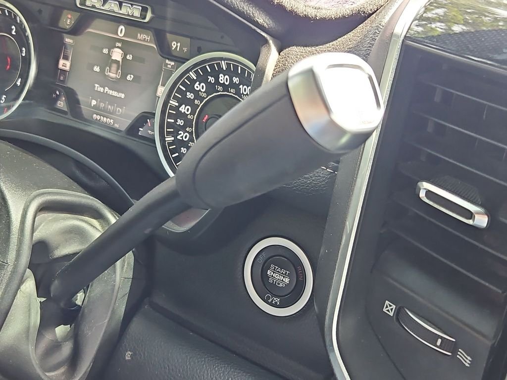 Used 2020 Crystal Metallic Ram Laramie image 27