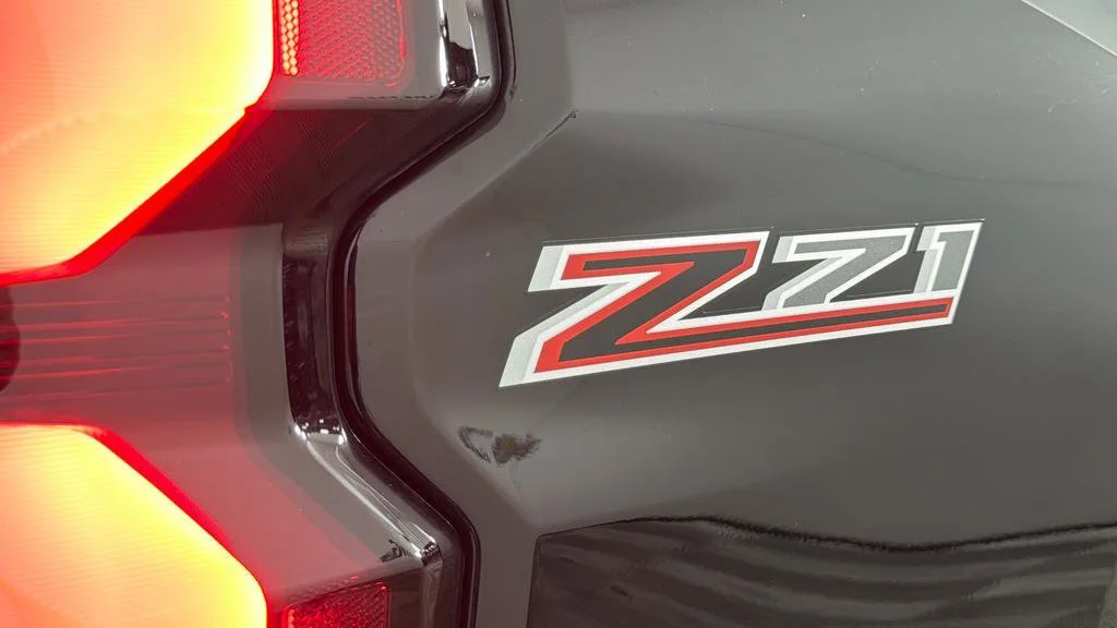 Used 2024 Black Chevrolet Z71 image 39