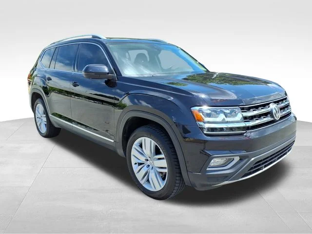 Used 2019 Black Volkswagen SEL Premium image 15