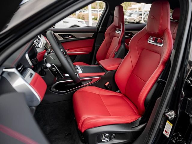 2026 Jaguar F-Pace R-Dynamic S - Photo 13