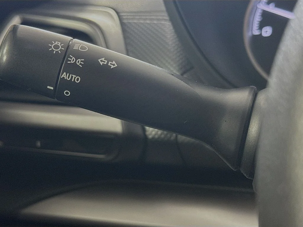Used 2020 Silver Subaru Premium image 12