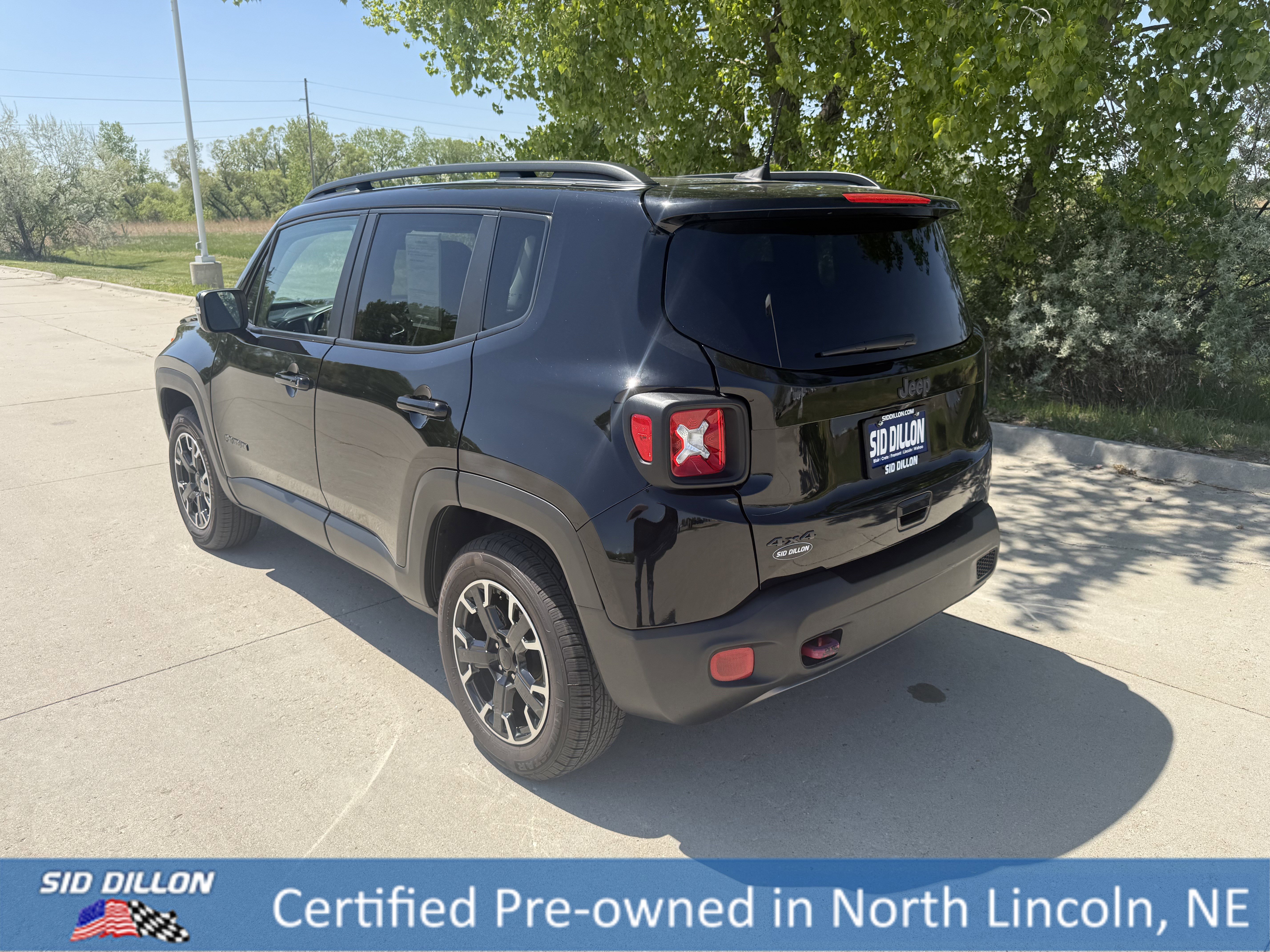 Used 2023 Black Clearcoat Jeep Upland image 7