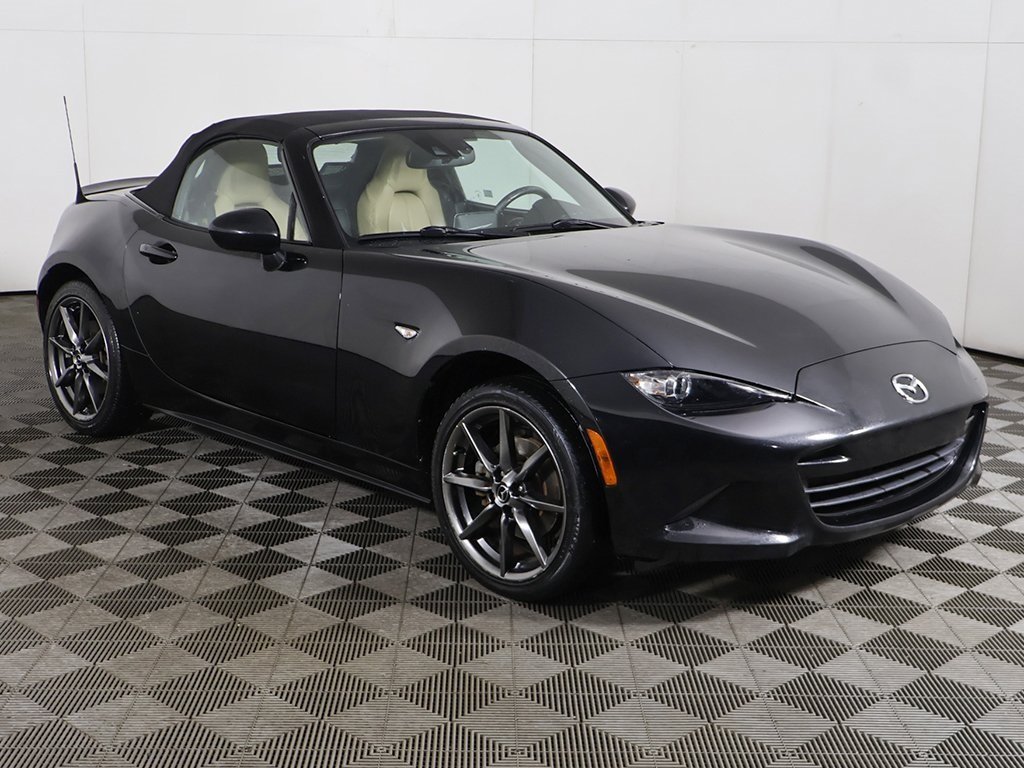 Used 2016 Mazda MX-5 Miata Grand Touring with VIN JM1NDAD77G0112408 for sale in Parma, OH