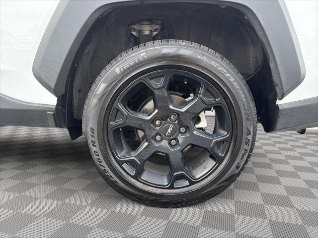Certified Used 2023 ICE CAP Toyota  image 14