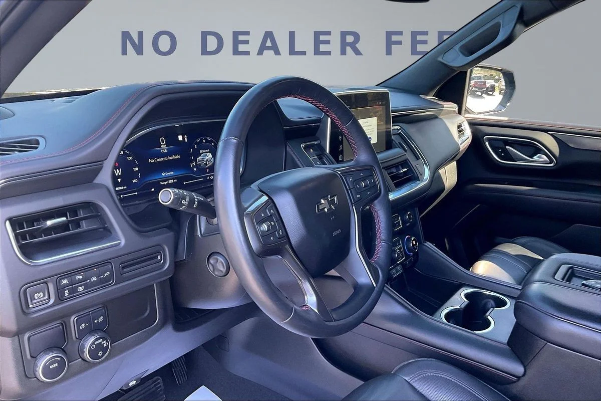 Used 2022  Chevrolet 2WD RST image 17