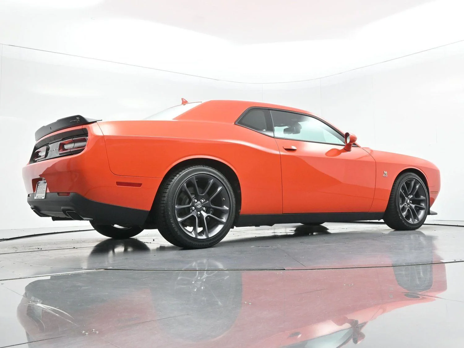 Used 2022 Go Mango Dodge R/T Scat Pack image 48